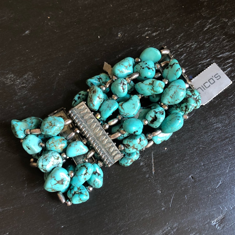 New Chico’s “Anissa” Turquoise & Silver Bracelet